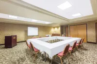 Hawthorn Suites by Wyndham Oakland/Alameda