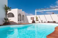 Terrazas del Mar. Villa on the Beach Sea Terrace Wifi Free Golf Ecological House Hotels in Comarca Este