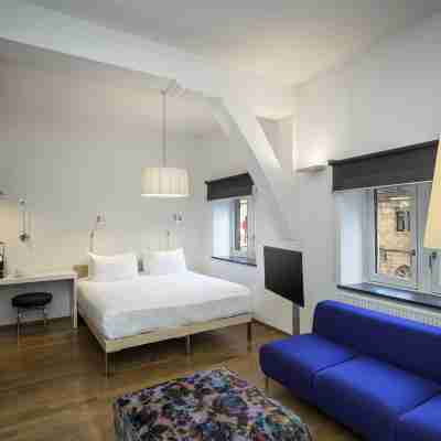 Kruisherenhotel Maastricht - Oostwegel Collection, Member of Design Hotels Rooms