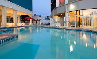 Staybridge Suites Long Beach Airport