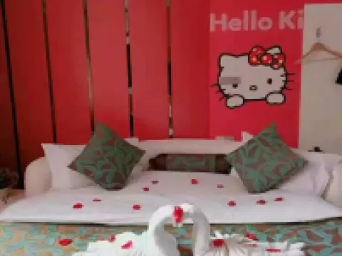 Danfeng Junlin World Theme Hotel Hotels in Danfeng