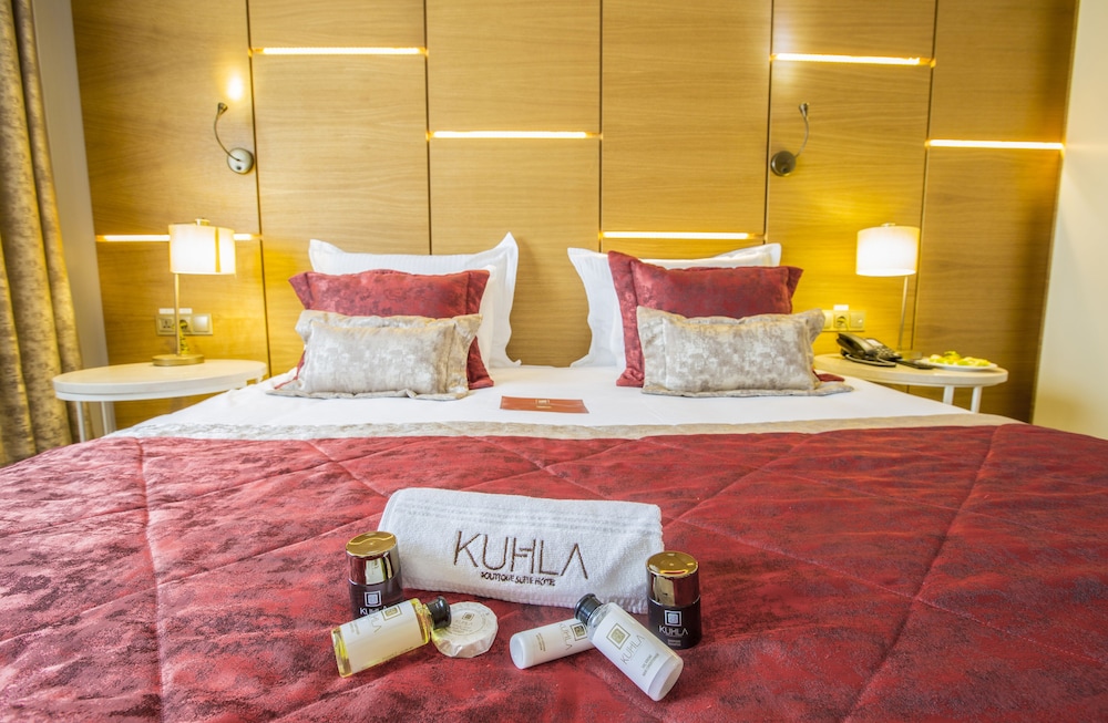 Kuhla Boutique Suite