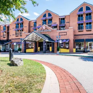 皮爾5霍特爾巴爾的摩 馬里蘭科學中心附近的飯店