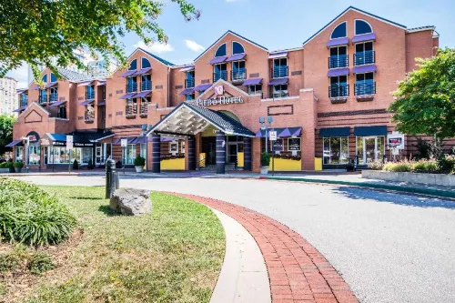 Pier 5 Hotel Baltimore Hotels in Baltimore