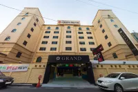 Gyeongsan Grand Hoteles cerca de Universidad Yeungnam