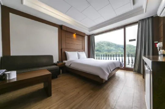 Gapyeong Riverland Hotels in 