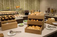 DoubleTree by Hilton Nottingham-Gateway - breakfast
