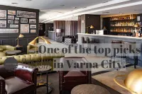 Panorama Hotel - Free EV Charging Station - Bars