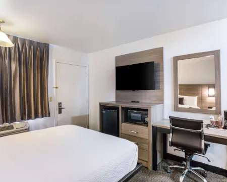 Knights Inn and Suites Yuma Hotels in Yuma