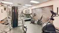 Best Western Plus Atrium Inn  Suites - Gym