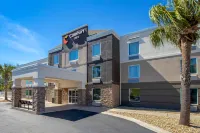 Comfort Inn N Myrtle Beach Barefoot Landing Các khách sạn gần Crescent Shores