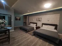妮基塔的廣場飯店 - 2 星級
