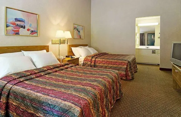 伊登莎揚娜旅館