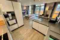 Luxury 5 Penthouse Greenwich Sleep 9 with Parking Others