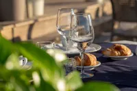 "saracena" Holiday Home with Private Beach and Swimming Pool - 3 tähden