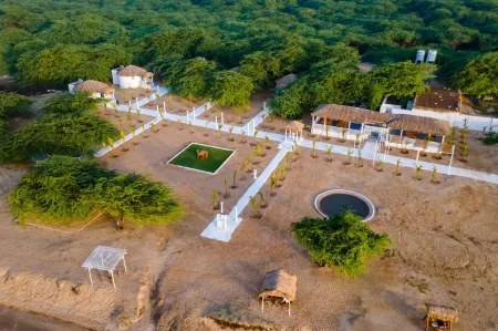 Vayro Resort Отели в г. Мандви