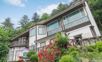 Gapyeong Polaris Kids Spa Pension