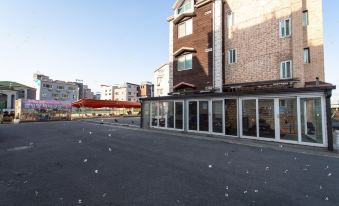 Boryeong Daecheon Beach Pension Big Sky