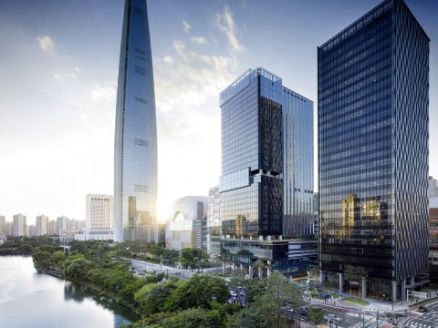 Sofitel Ambassador Seoul Hotel & Serviced Residences