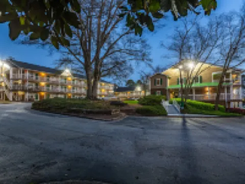 โฮมทาวน์ สตูดิโอ บาย เรด รูฟ แอตแลนตา - นอร์ครอส ดาวน์ทาวน์ โรงแรมในนอร์ครอส