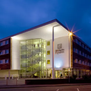 Holiday Inn Express CHESTER - RACECOURSE by IHG