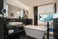 Le Meridien Bangkok Hotels in Bangkok