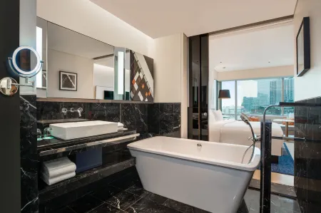 Le Meridien Bangkok
