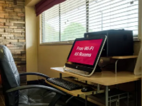 愛迪生紅頂客棧 愛迪生酒店