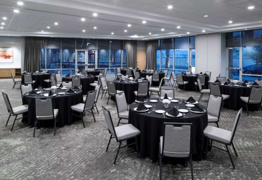 5. 하얏트 플레이스..