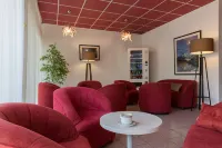 Logis Hotel Arc En Ciel Hotels in Thonon-les-Bains