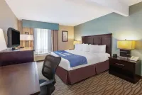 Days Inn by Wyndham Petoskey - balcony