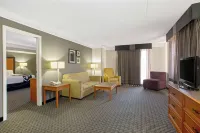 La Quinta Inn by Wyndham Denver Golden Hotels near Brass Armadillo Antique Mall - Denver