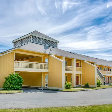Econo Lodge Freeport - Brunswick Area