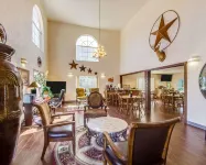 Quality Inn & Suites Hotels in Center Point