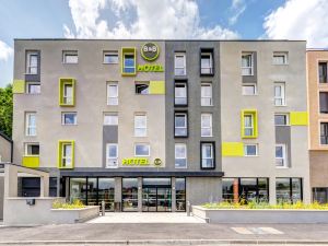 B&B HOTEL Le Port-Marly Saint-Germain-En-Laye