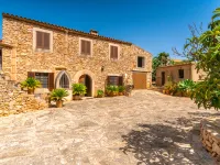 Can Caubo Hotels in Felanitx