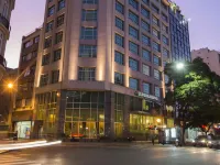 Eurobuilding Hotel Boutique Buenos Aires Hotels near Buenos Aires