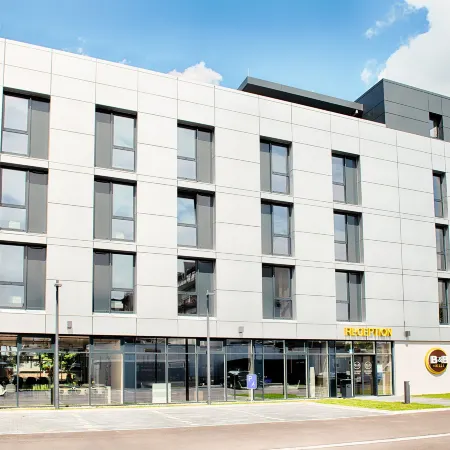 B&B HOTEL Stuttgart-Neckarhafen Отели рядом с достопримечательностью «Парк Неккар»