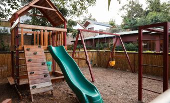 Hemingways Retreat Kigali