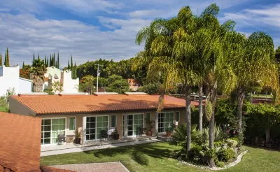 Hotel Esmeralda