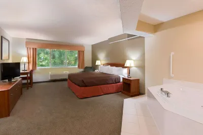 AmericInn by Wyndham Republic فنادق في Republic North Township