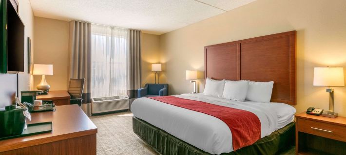 Comfort Inn & Suites Nashville Franklin Cool Springs Hotels in Franklin
