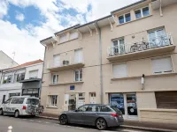 Bleu Bassin - 2-Star