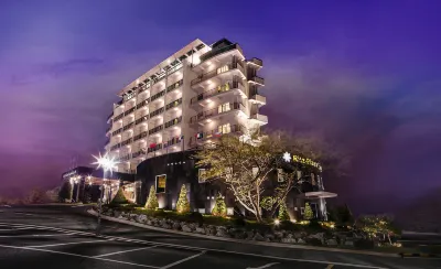 Ritz Plaza Hotel Hotels near Kunsan National University