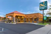 Quality Inn Redding Near I-5 Các khách sạn ở Redding