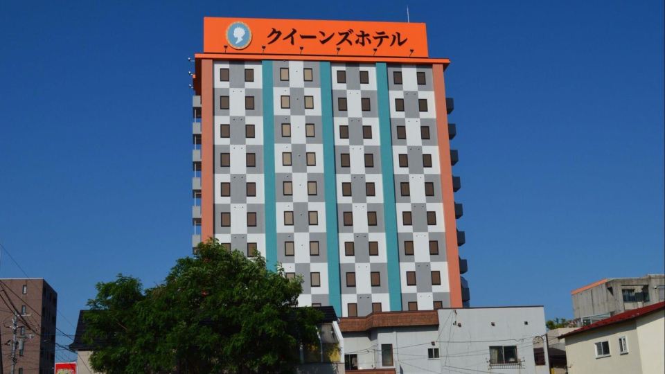 Queens Hotel Chitose