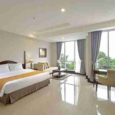 The Sahira Hotel Rooms