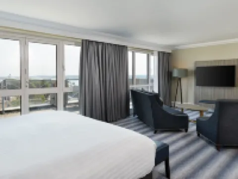 Leonardo Royal Southampton Grand Harbour Hotels in Southampton
