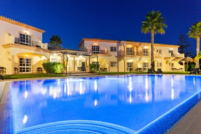 Atalaia Sol Aparthotel - Tennis & Heated Pool in Winter Hotels in 