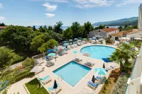 Sunny Rabac by Valamar - piscine